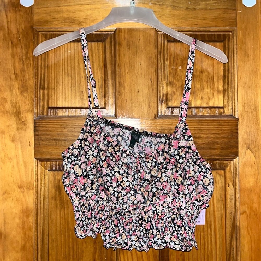 Floral pink crop top tank
